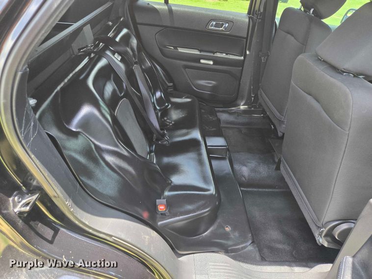 image for item EQ4042 2016 Ford Explorer Police Interceptor SUV