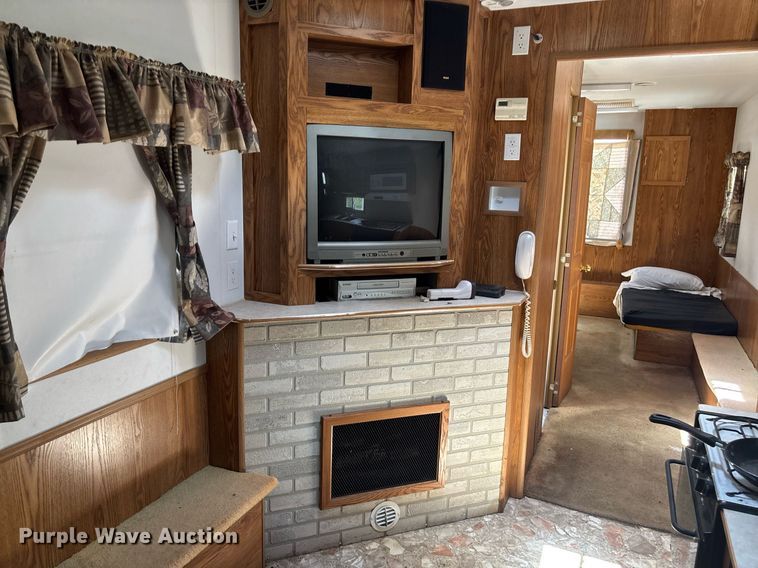 image for item EQ4043 2004 Forks RV Inc fire safety training trailer