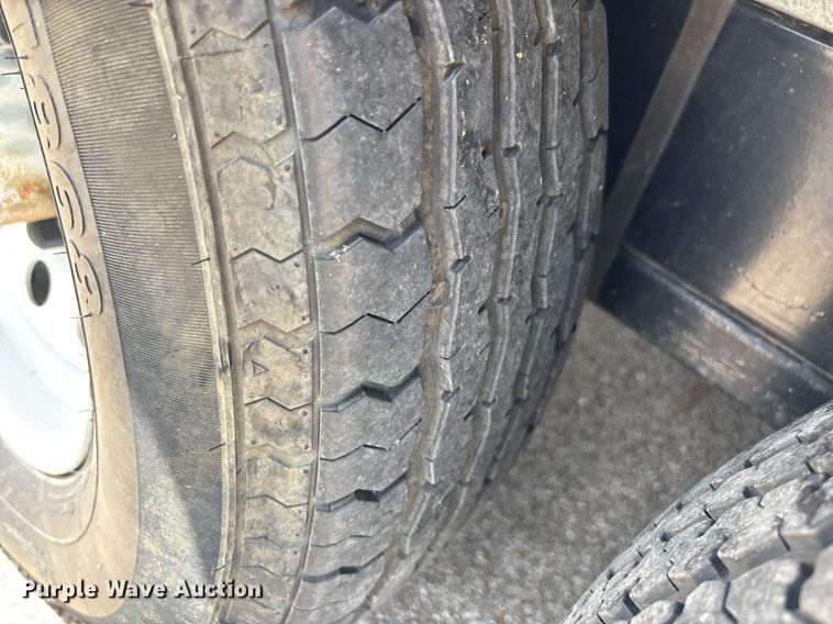 image for item EQ4043 2004 Forks RV Inc fire safety training trailer