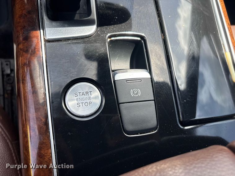 image for item EQ4044 2012 Audi A8 Quattro 