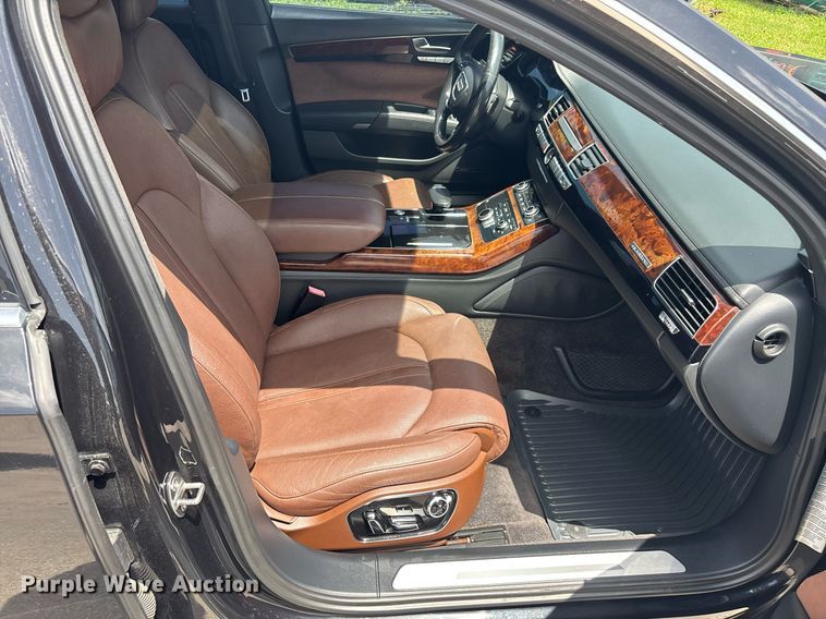 image for item EQ4044 2012 Audi A8 Quattro 