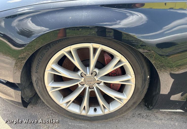 image for item EQ4044 2012 Audi A8 Quattro 