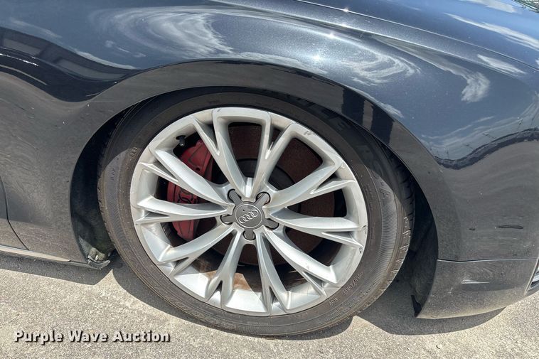 image for item EQ4044 2012 Audi A8 Quattro 