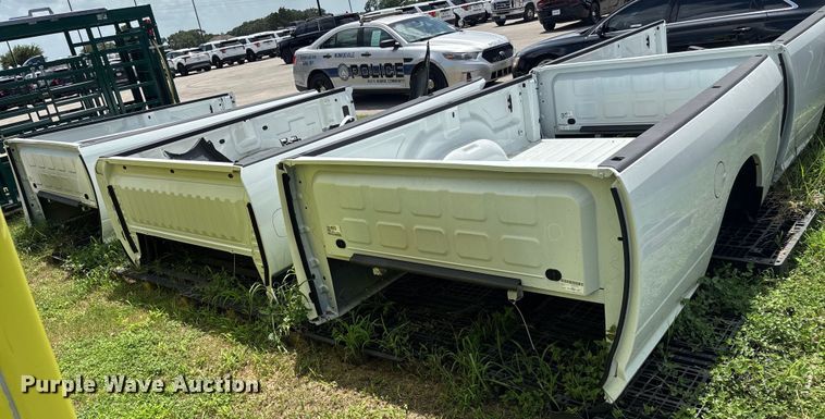 image for item EQ4045 (4) pickup truck beds