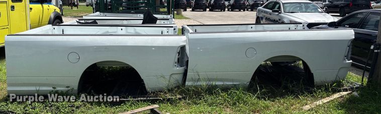 image for item EQ4045 (4) pickup truck beds