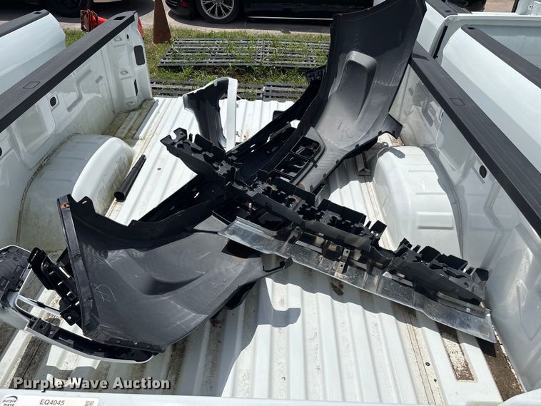 image for item EQ4045 (4) pickup truck beds