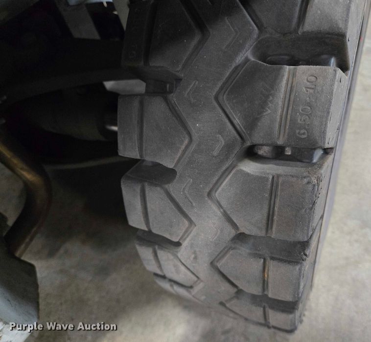 image for item EQ4047 2015 UniCarriers  PF60 forklift