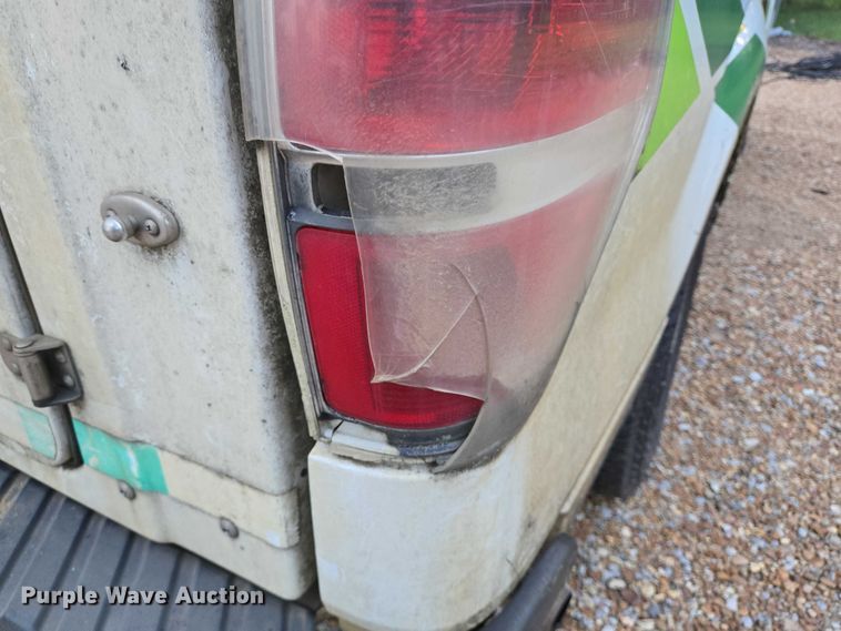 image for item EQ4062 2010 Ford F150 pickup truck