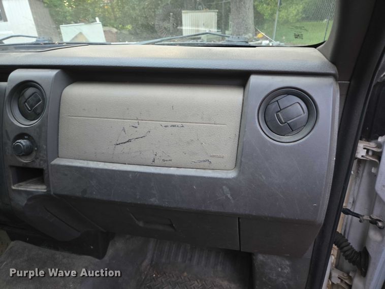 image for item EQ4062 2010 Ford F150 pickup truck