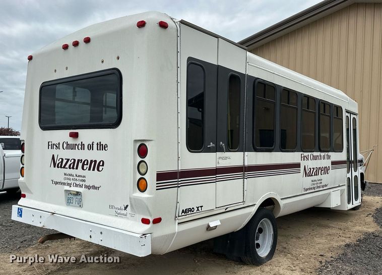 image for item EQ4593 1996 Chevrolet Aero XT 30 HD shuttle bus