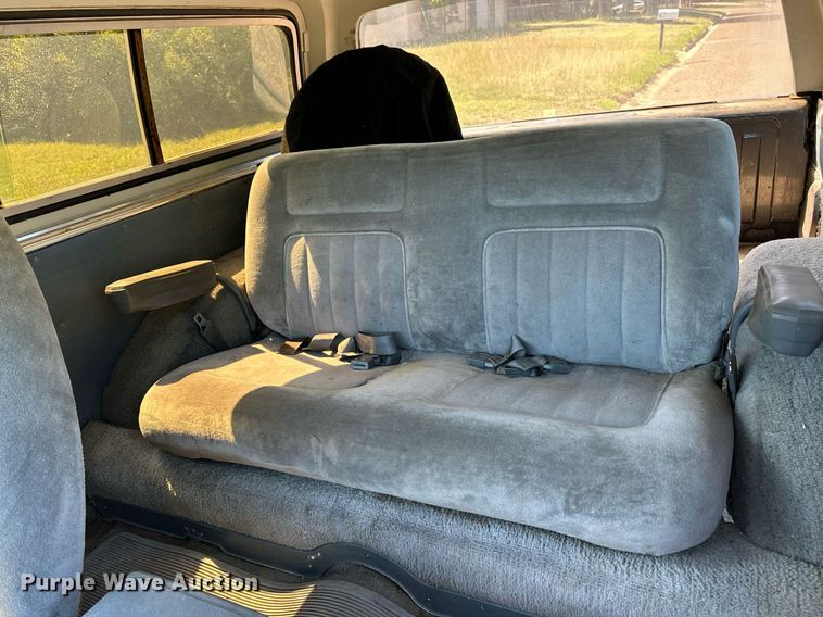 image for item EQ4755 1989 Chevrolet Blazer SUV