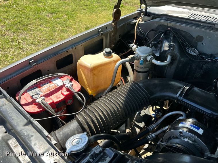 image for item EQ4755 1989 Chevrolet Blazer SUV