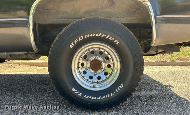 image for item EQ4755 1989 Chevrolet Blazer SUV