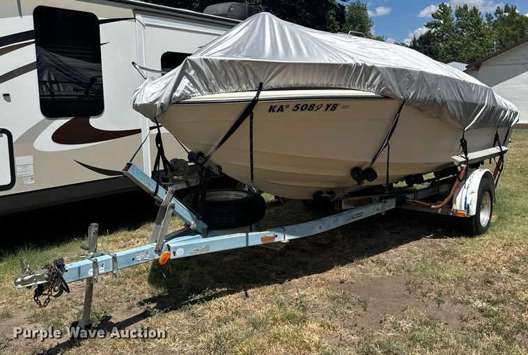 image for item ER2099 1978 Sea Ray boat