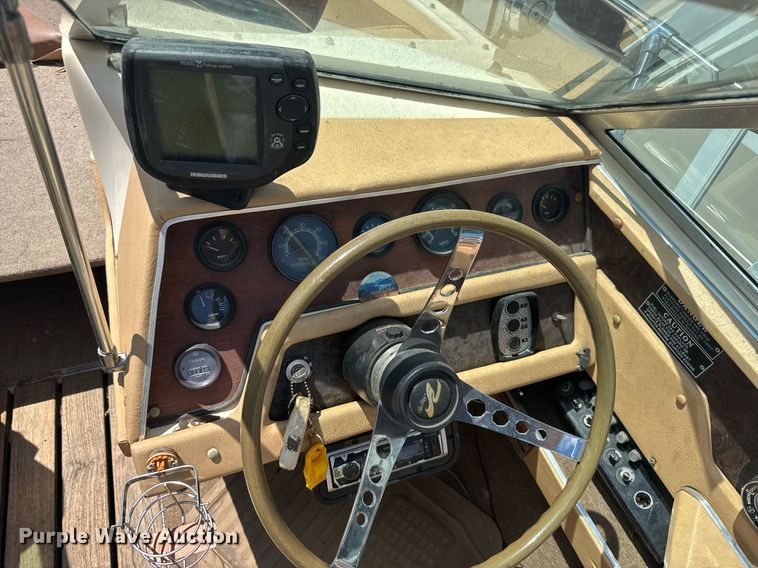 image for item ER2099 1978 Sea Ray boat