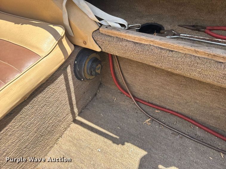 image for item ER2099 1978 Sea Ray boat