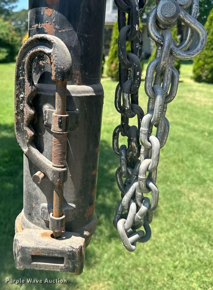 image for item ER2117 2000 Neal equipment trailer