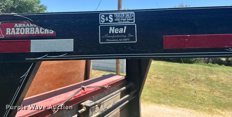 image for item ER2117 2000 Neal equipment trailer