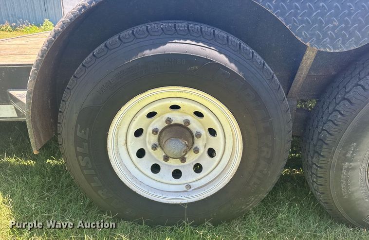 image for item ER2117 2000 Neal equipment trailer