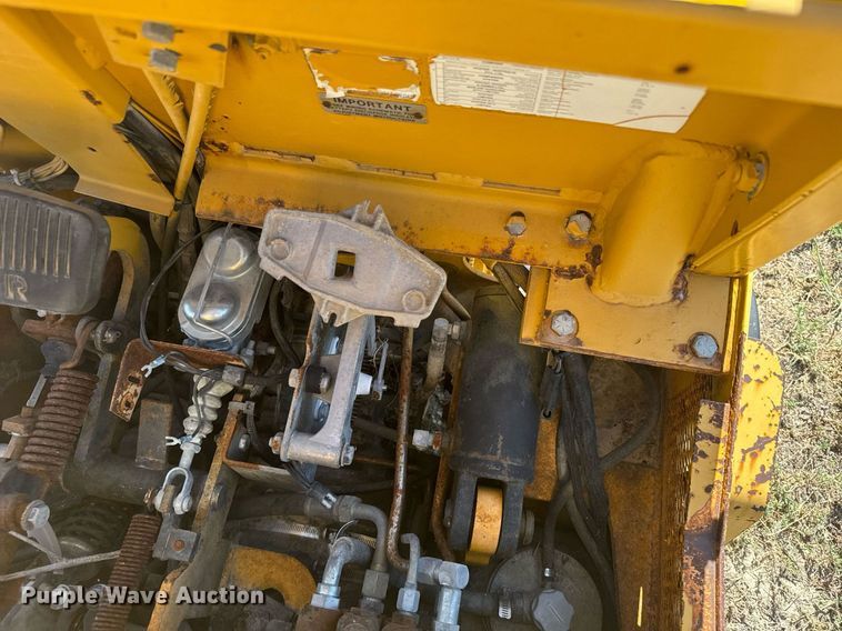 image for item ER2146 2014 Hyster E60XL-MIL forklift