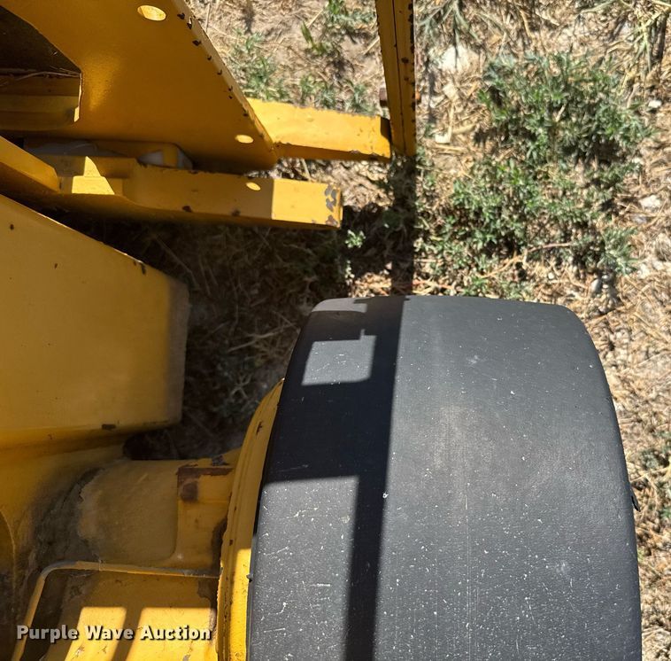 image for item ER2146 2014 Hyster E60XL-MIL forklift