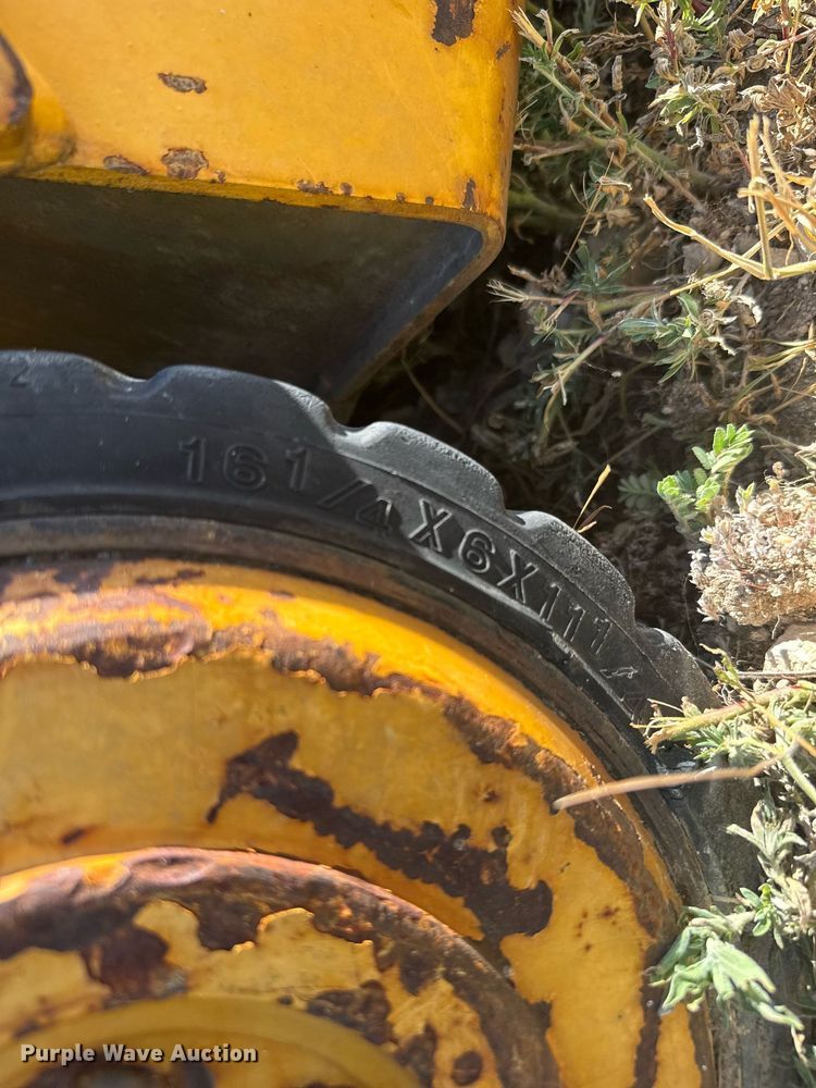 image for item ER2146 2014 Hyster E60XL-MIL forklift