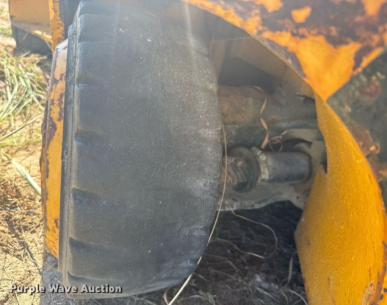 image for item ER2146 2014 Hyster E60XL-MIL forklift