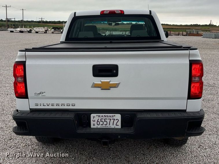 image for item ET8006 2017 Chevrolet Silverado 1500  Double Cab pickup truck