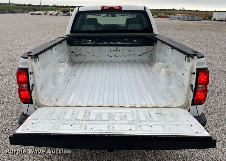 image for item ET8006 2017 Chevrolet Silverado 1500  Double Cab pickup truck