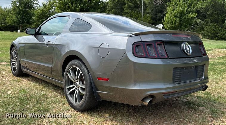 image for item ET8010 2013 Ford Mustang 