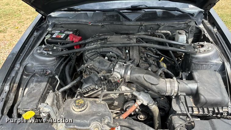 image for item ET8010 2013 Ford Mustang 