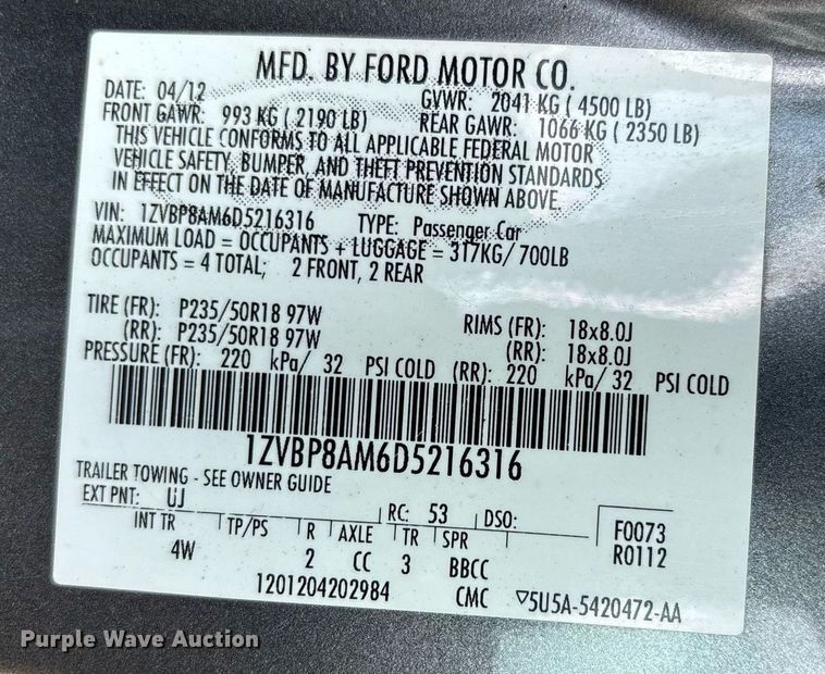 image for item ET8010 2013 Ford Mustang 