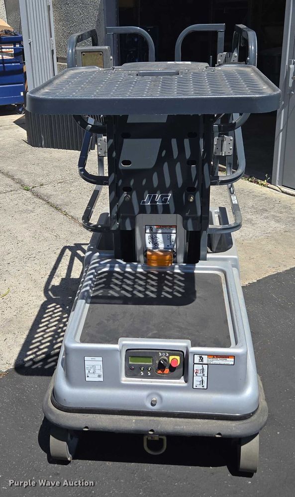 image for item FB9404 2007 JLG 10MSP order picker