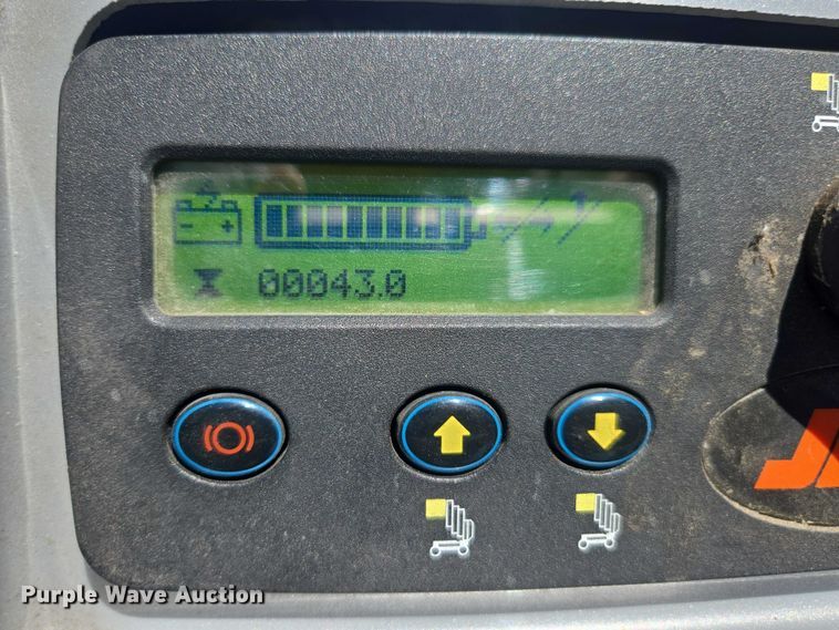 image for item FB9404 2007 JLG 10MSP order picker