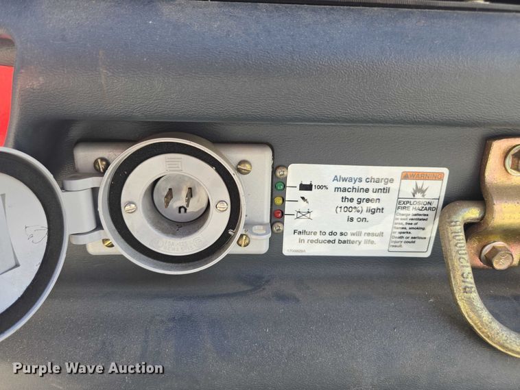 image for item FB9404 2007 JLG 10MSP order picker