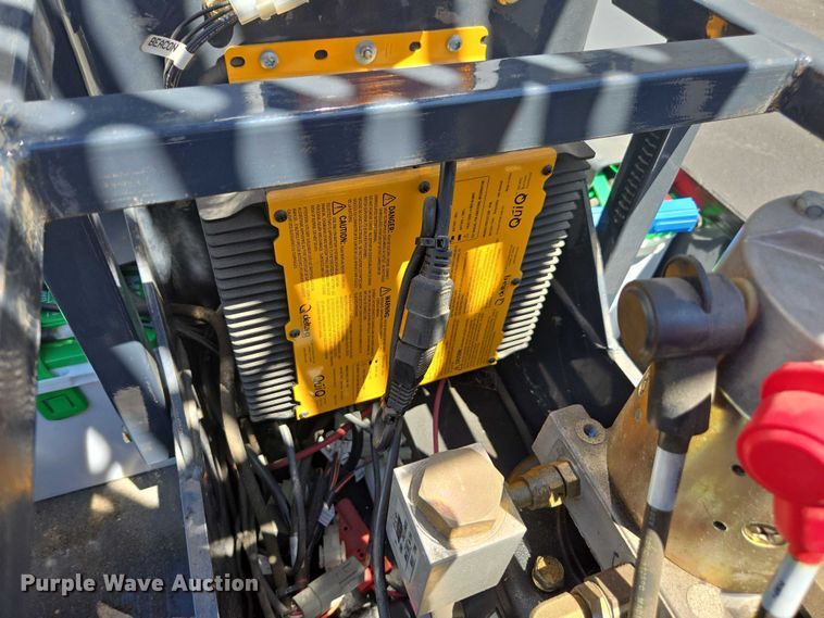 image for item FB9404 2007 JLG 10MSP order picker