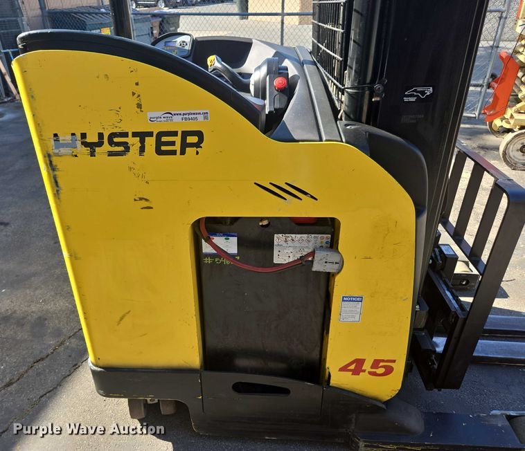 image for item FB9405 2019 Hyster N45ZR2-16.5 order picker