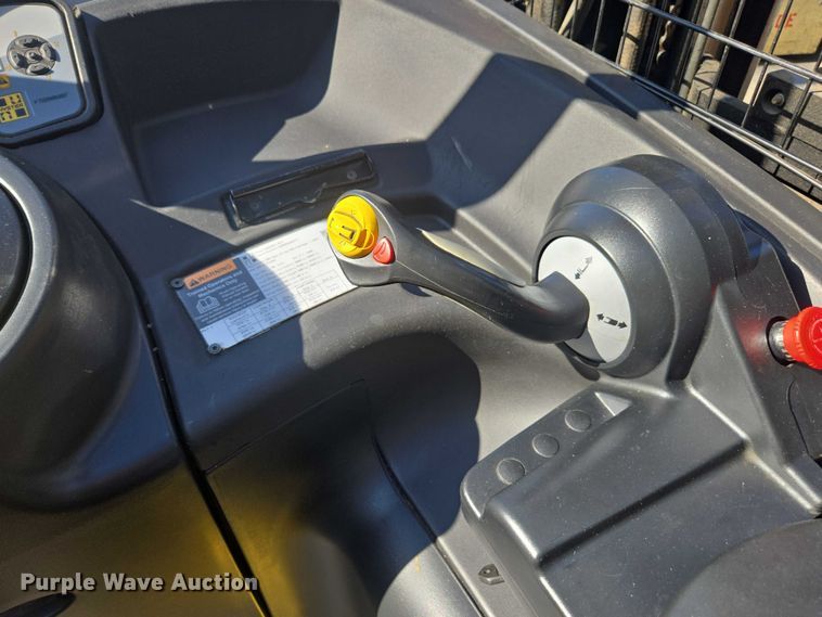 image for item FB9405 2019 Hyster N45ZR2-16.5 order picker