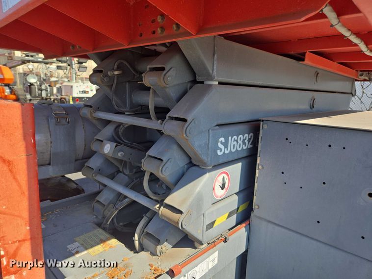 image for item FB9406 2014 Skyjack SJ 6832RT scissor lift