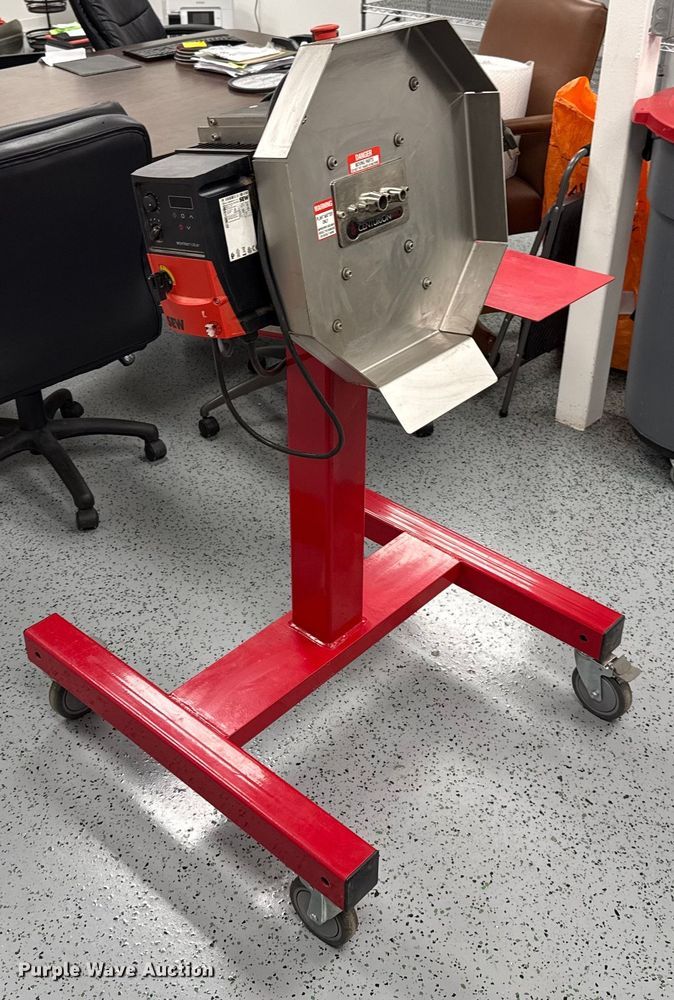 image for item HI9333 Centurion Pro High Performance Bucker hemp stripper