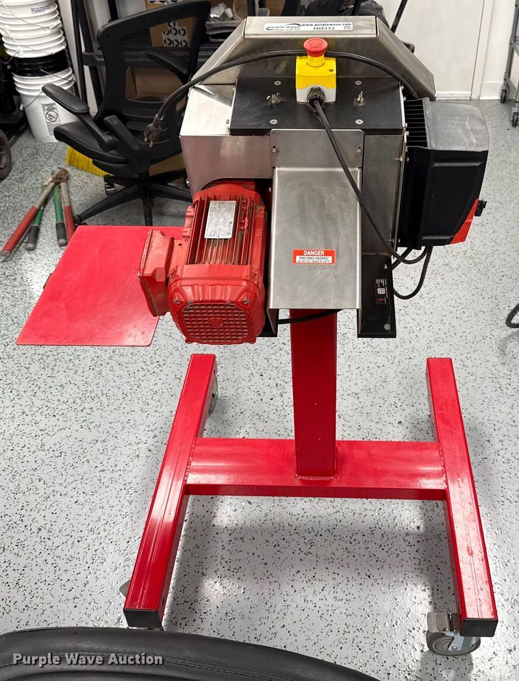 image for item HI9333 Centurion Pro High Performance Bucker hemp stripper