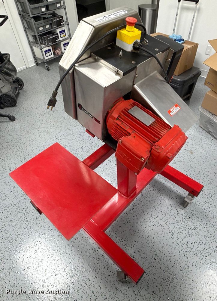 image for item HI9333 Centurion Pro High Performance Bucker hemp stripper