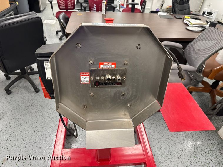 image for item HI9333 Centurion Pro High Performance Bucker hemp stripper