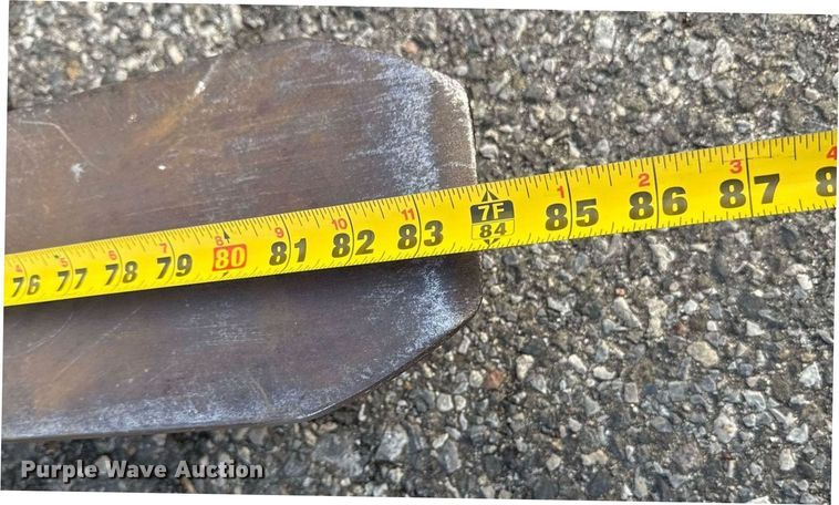 image for item MZ9391 2013 Nissan PF80YLP forklift