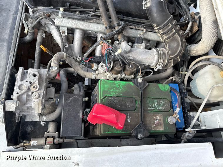 image for item MZ9391 2013 Nissan PF80YLP forklift