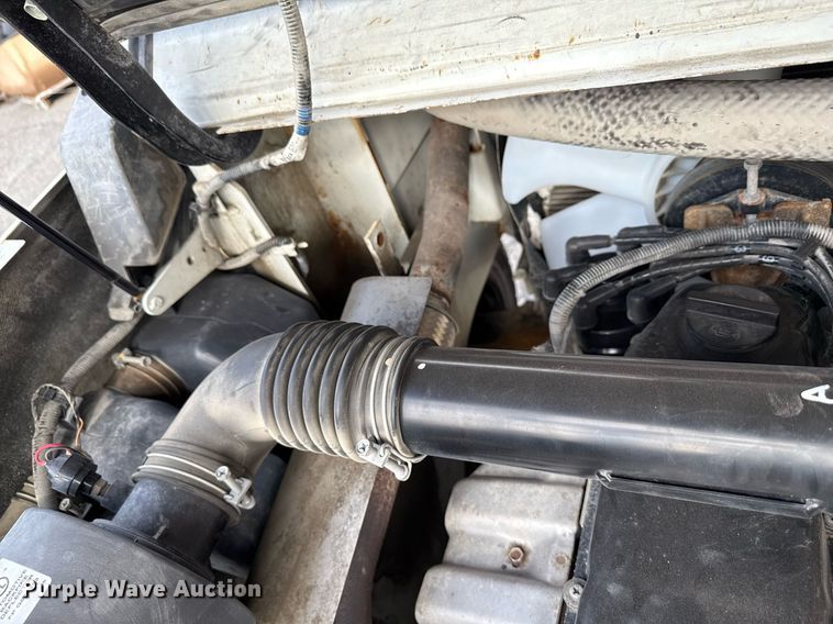 image for item MZ9391 2013 Nissan PF80YLP forklift