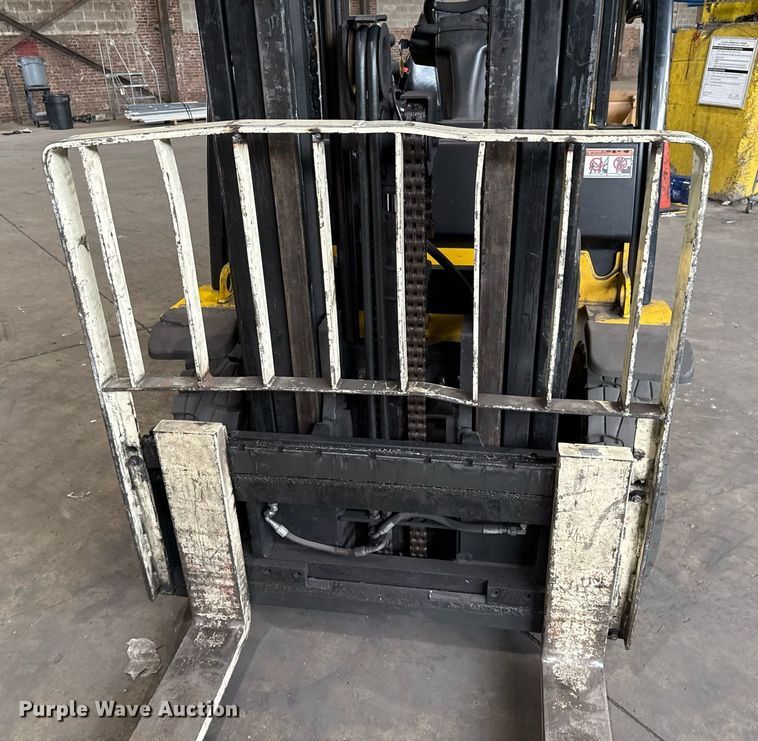 image for item MZ9392 2018 Yale GLP050 forklift