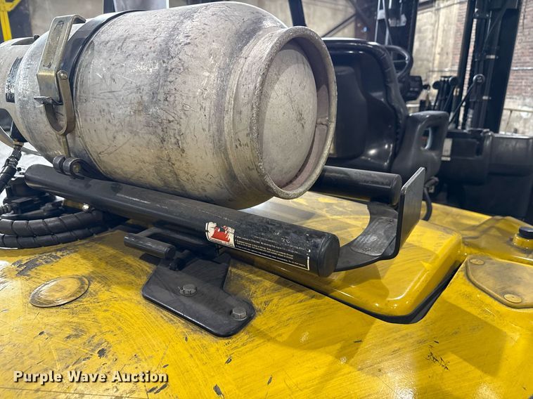 image for item MZ9392 2018 Yale GLP050 forklift