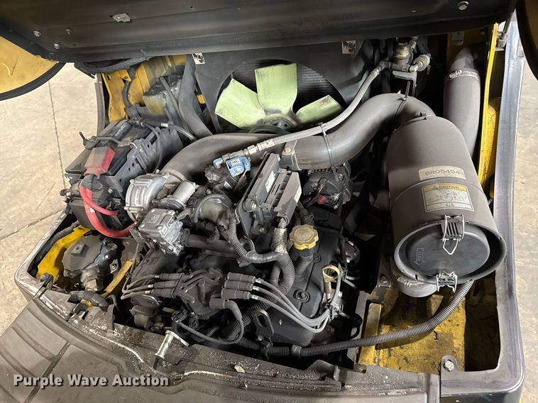 image for item MZ9392 2018 Yale GLP050 forklift