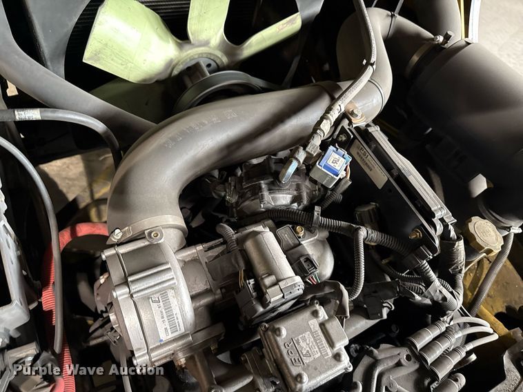 image for item MZ9392 2018 Yale GLP050 forklift